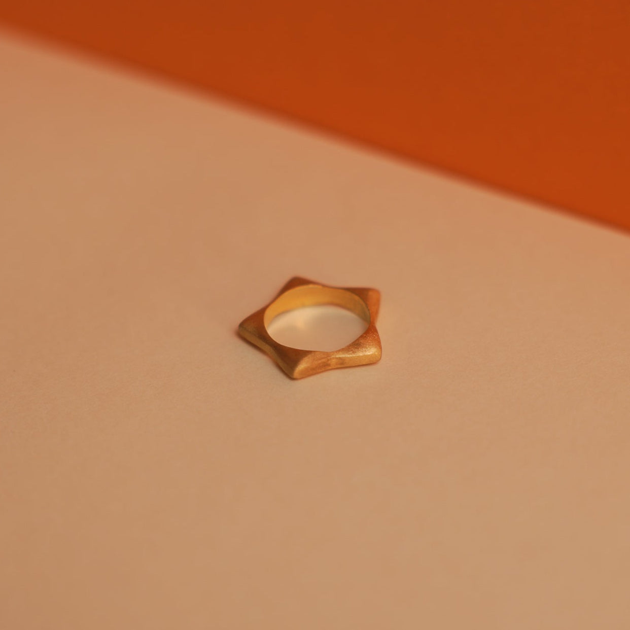 ESTRELLADA RING